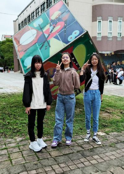 應二組得獎學生圖片